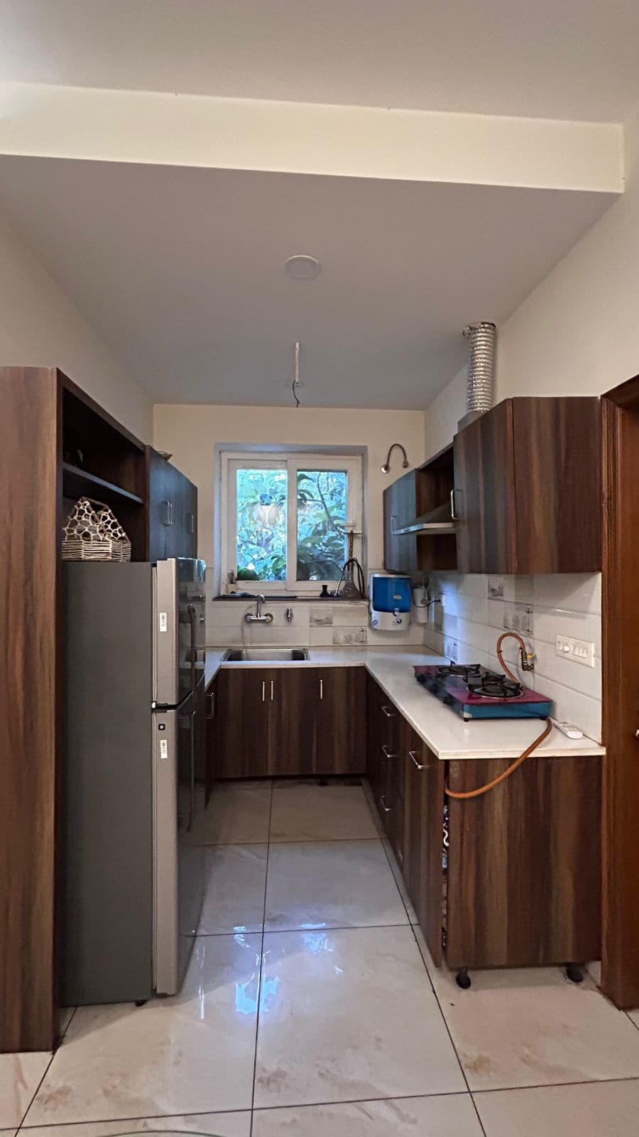 1 Room in 2bhk ,Sector-22c