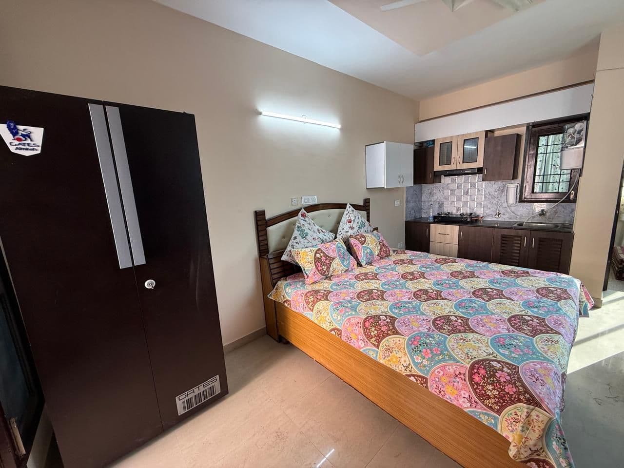 1BHK ultra luxurious facing park