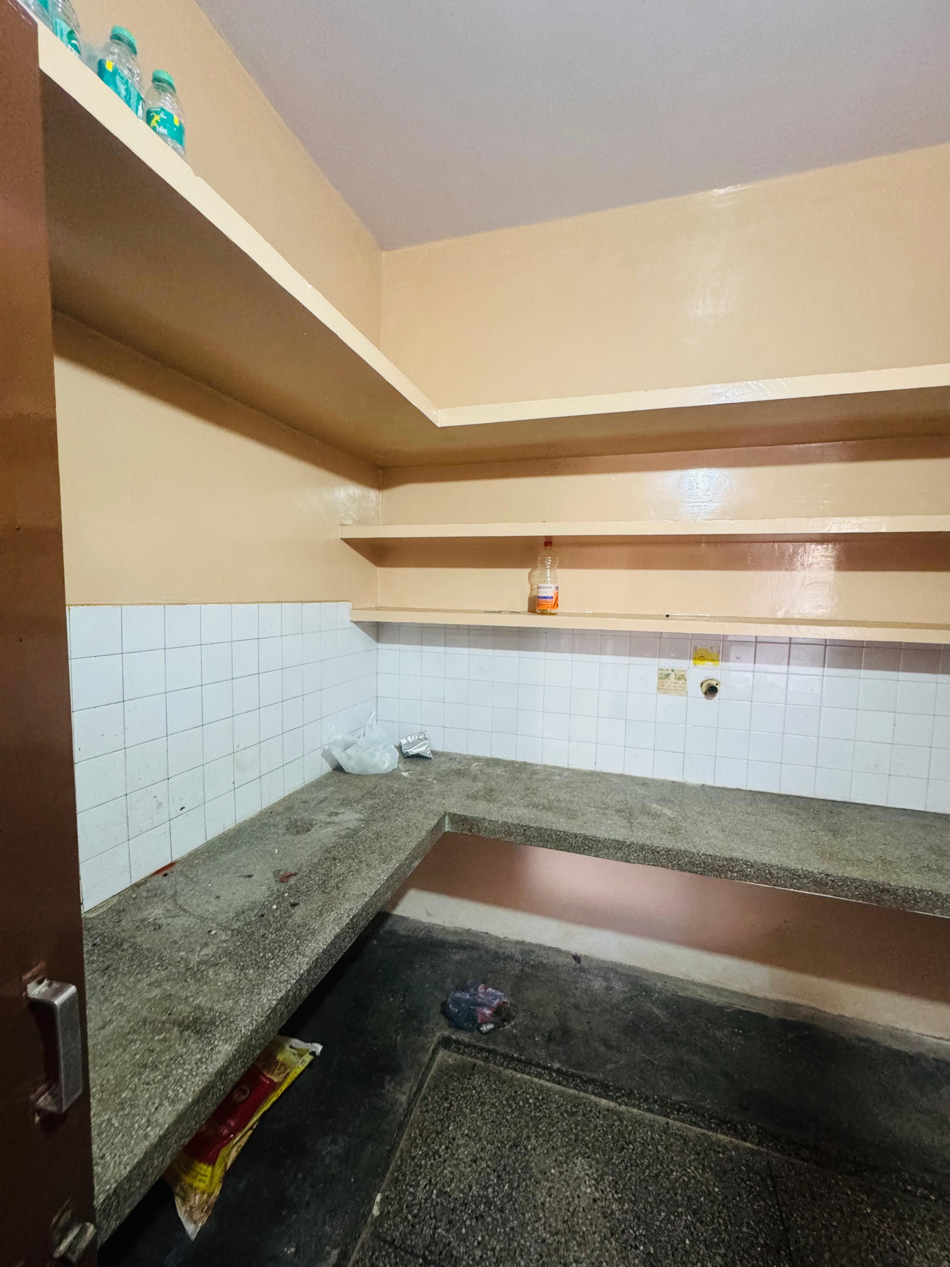 1 bhk at ground floor