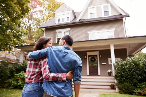 Safe & Affordable Living: How PropertyBulbul Supports Students and Professionals